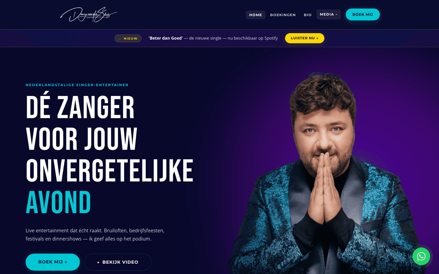 Homepage van Davey van der Sluis met foto, boekingsknop en muziekfragmenten